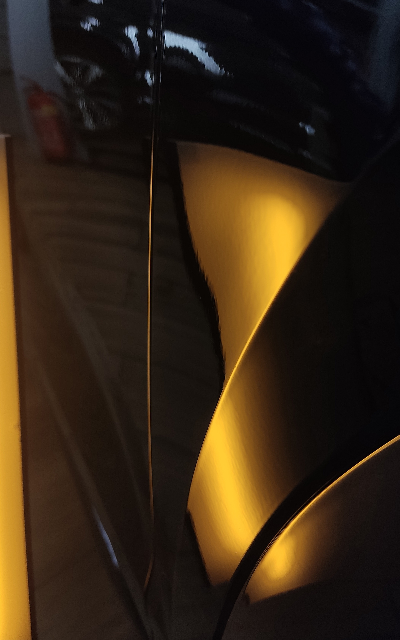 Nadkole po usunięciu wgnieceń - Mercedes CLA - po naprawie bez lakierowania Bend&Blend - Wrocław okolice