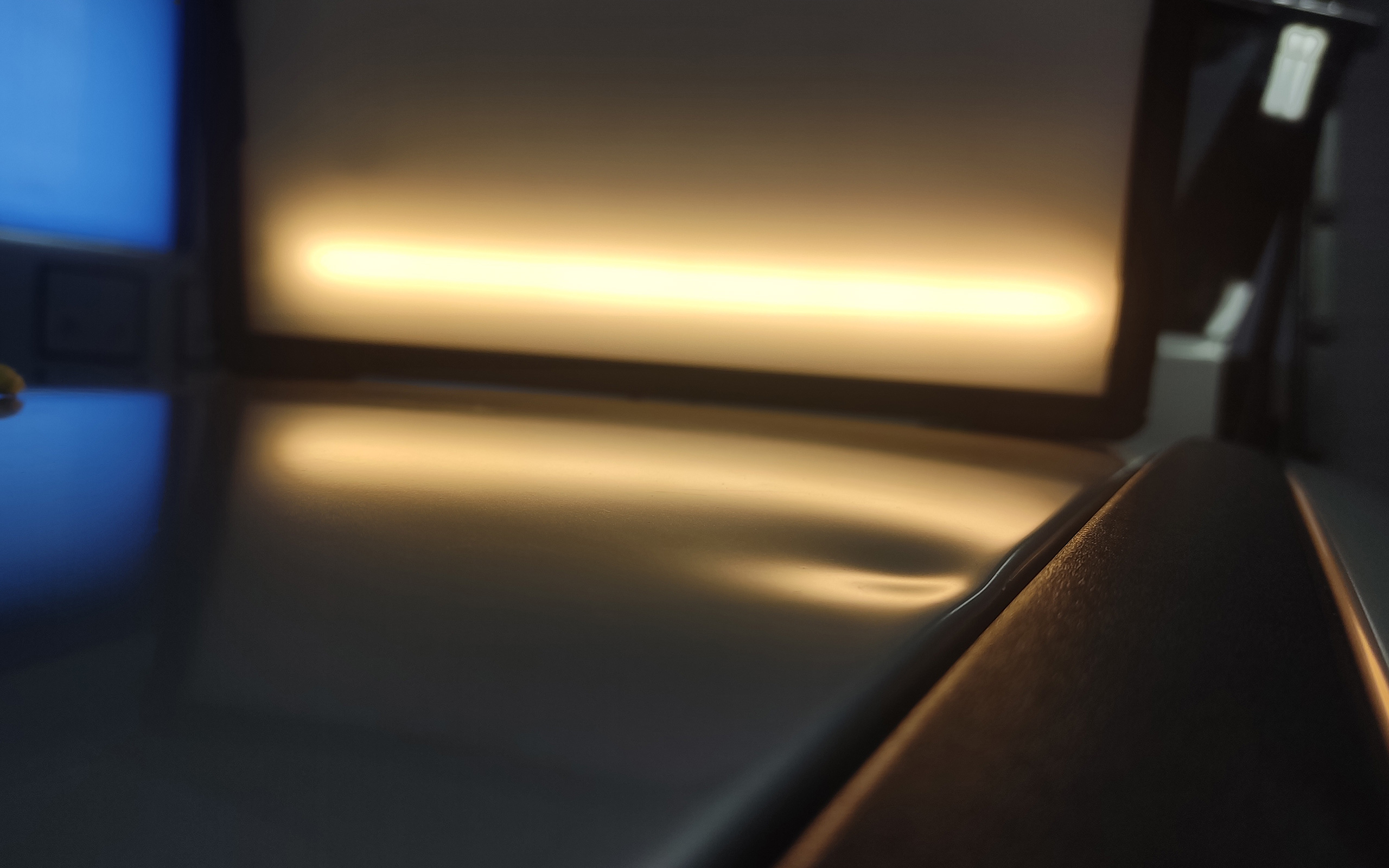 Wgniotka na dachu - Ford Focus - przed naprawą PDR - okolice Wrocławia